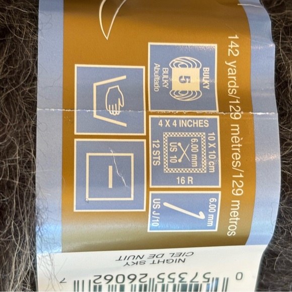 Patons Hometown Divine NWT super bulky deep grey acrylic mohair bundle lot 3 - Picture 3 of 10